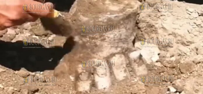 Правая рука статуи Геракла обнаружена в Хераклея Синтика