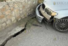 Водитель повредил мост в Костинброде