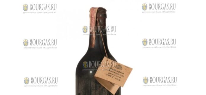 70-летнее вино в Болгарии выставили на продажу, за него просят, без малого - 1800 левов