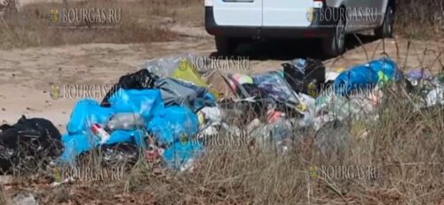 кемпиги завалили побережье Болгарии мусором