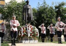 памятник генералу Владимиру Вазову в Софии