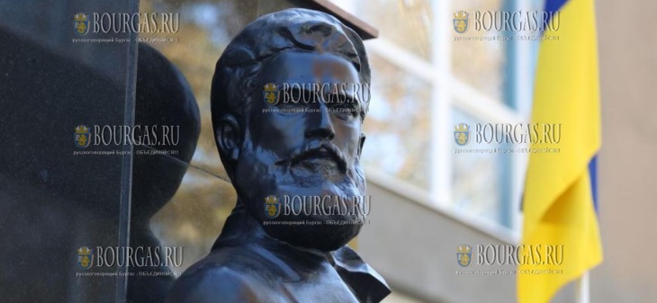 памятник Христо Ботеву в Измаиле