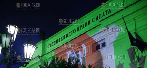 в День донорства и трансплантации многие здания в Болгарии окрасились зеленым цветом