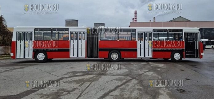 В Сливене в ДимитровДен будет курсировать ретроавтобус Икарус