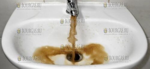 водопроводная вода в Болгарии - частенько реально мутная